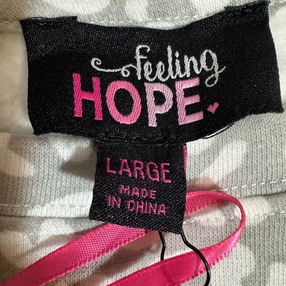 Positive Pink Leopard Print Sweatshirt NWT | Size L - Picture 2 of 6